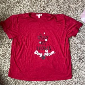 Cute “stay at home dog mom” sleep shirt.